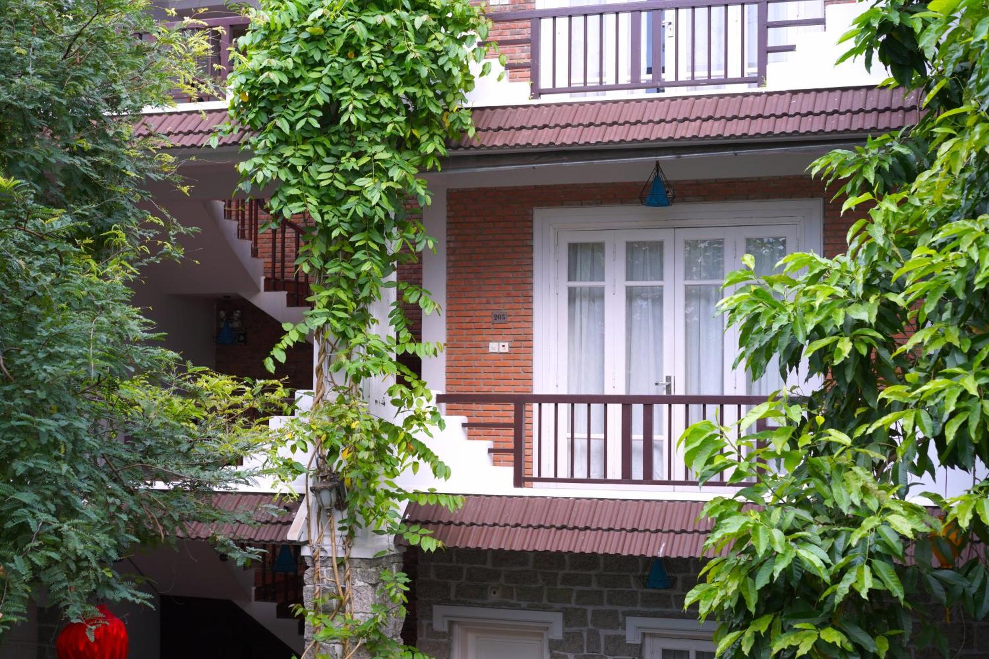 Blooms Boutique Village Хойан Экстерьер фото